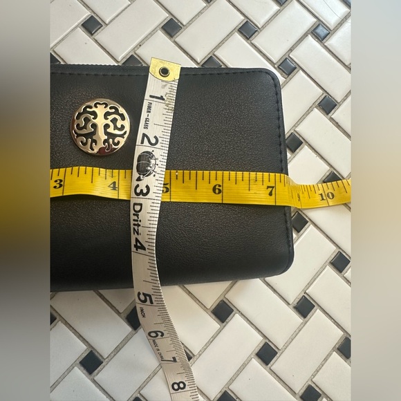 Black Wallet with Gold Accent - Picture 5 of 6